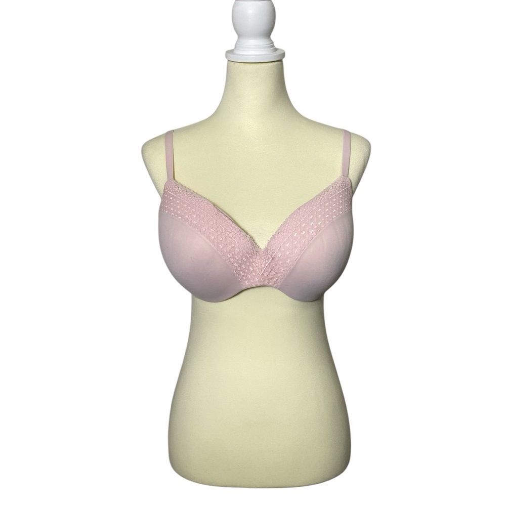 Victoria's Secret "Incredible" Padded Pink Lace Girly Girl Bra Women's Size 36D
